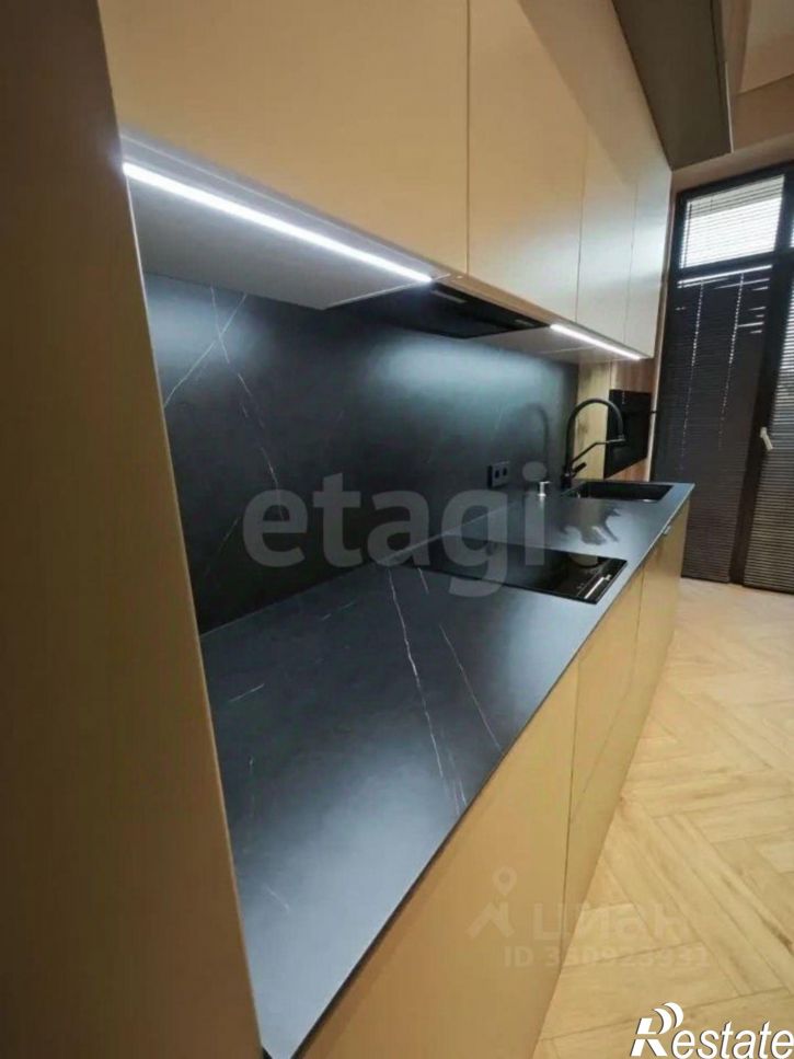 3-комн квартира улица Наташинская, 2Ж,  д. 2Ж