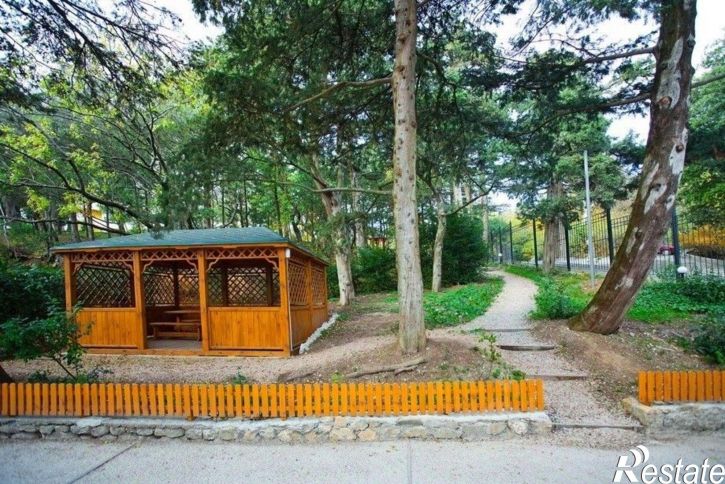 3-комн квартира Севастопольское шоссе, 52Х,  д. 52Х