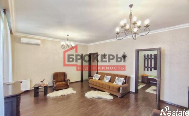 3-комн квартира Античный проспект, 8,  д. 8
