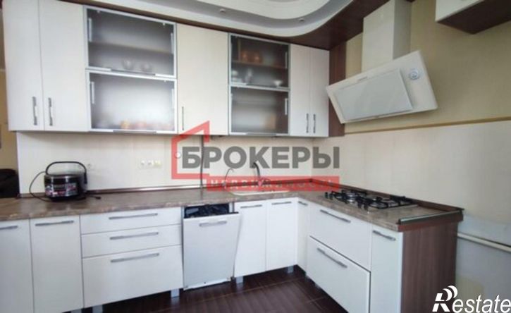 3-комн квартира Античный проспект, 8,  д. 8