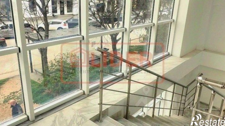 Торговое помещение улица Адмирала Фадеева, 1В,  д. 1В