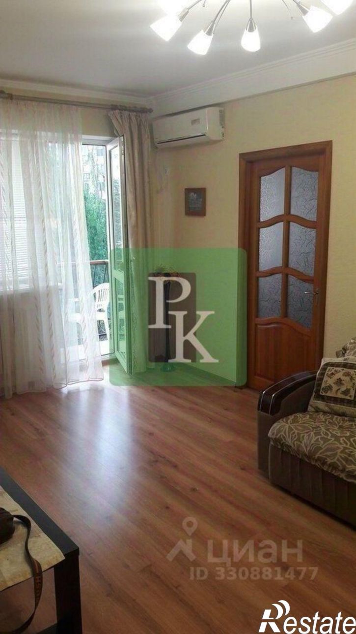 3-комн квартира улица Ефремова, 14,  д. 14