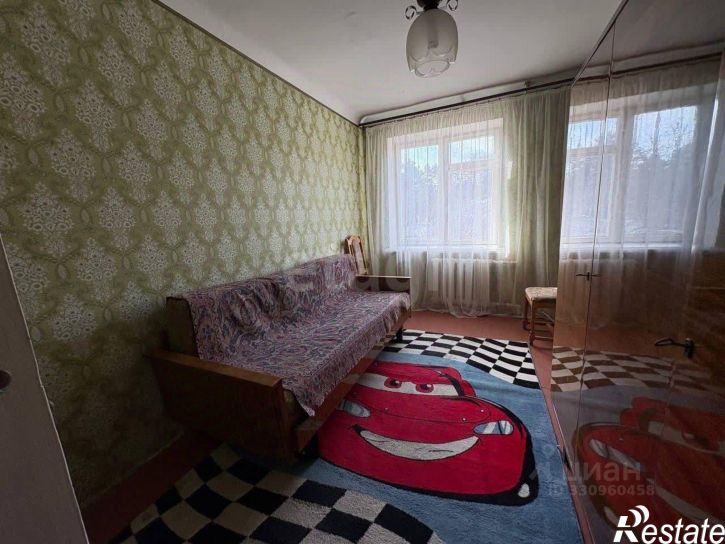 3-комн квартира улица Большевика Попова, 6,  д. 6