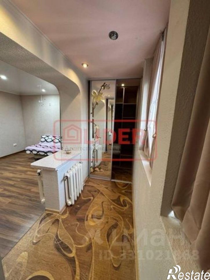 1-комн квартира пр-кт Героев Сталинграда, 42,  д. 42