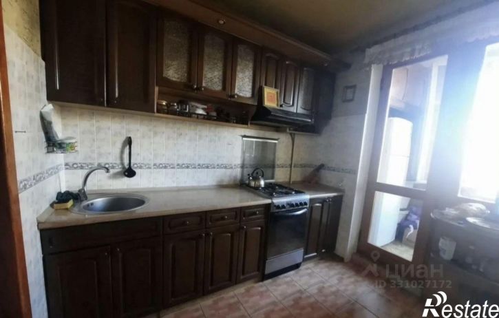 3-комн квартира ул Хрусталева, 79,  д. 79