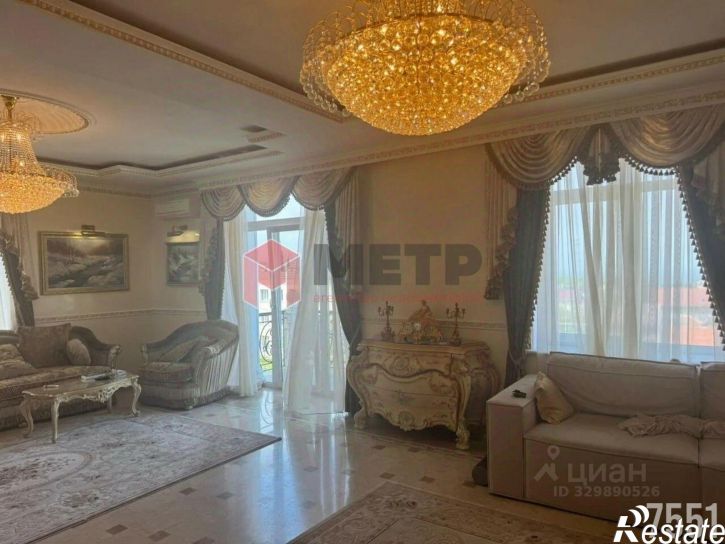 5-комн квартира улица Железнякова, 17А,  д. 17А