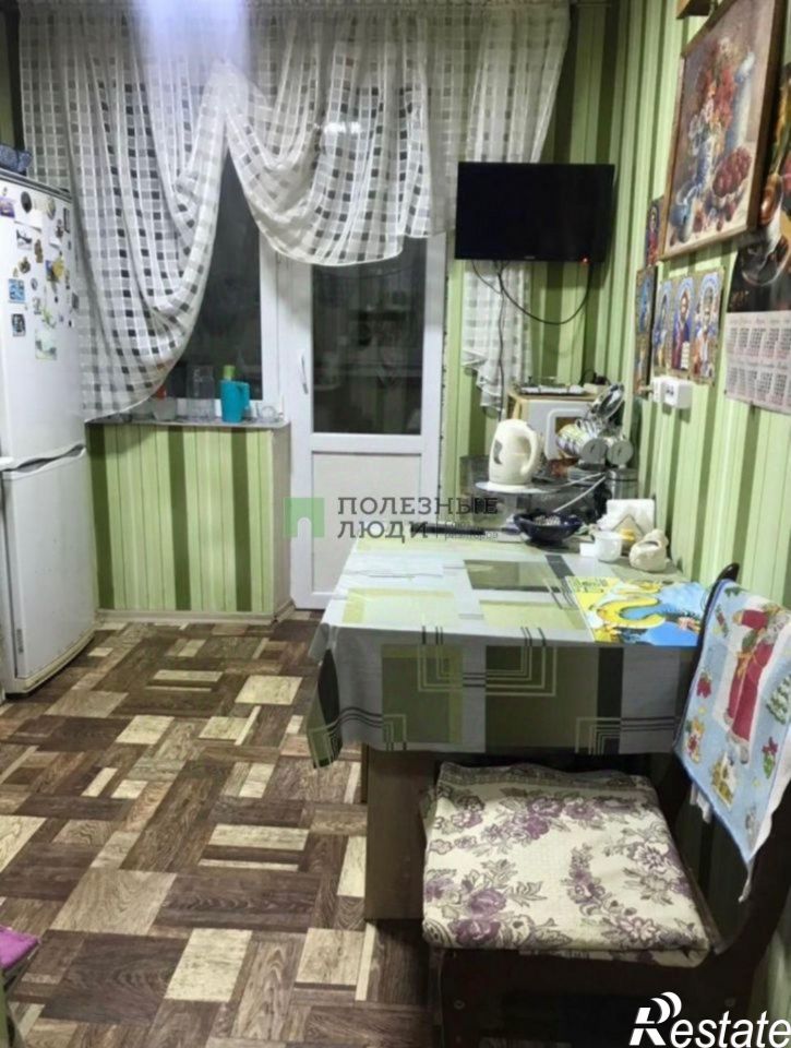 2-комн квартира Сакский район, Уютное с.