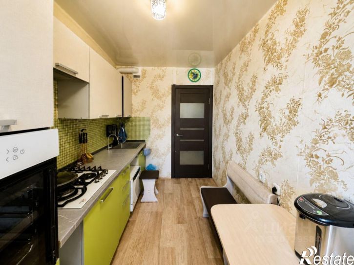 4-комн квартира ул Генерала Хрюкина, 8Б,  д. 8Б