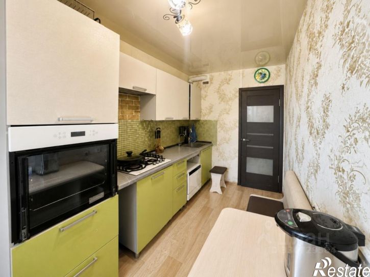 4-комн квартира ул Генерала Хрюкина, 8Б,  д. 8Б