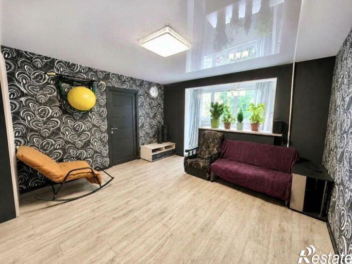 4-комн квартира ул Генерала Хрюкина, 8Б,  д. 8Б