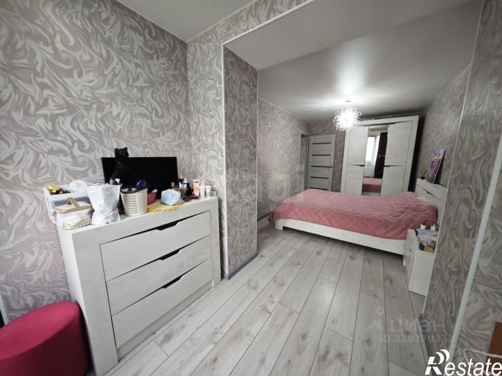 2-комн квартира Строительная улица, 19,  д. 19
