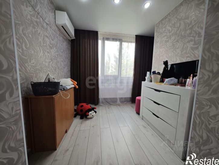 2-комн квартира Строительная улица, 19,  д. 19