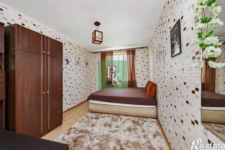 5-комн квартира улица Николая Музыки, 58,  д. 58