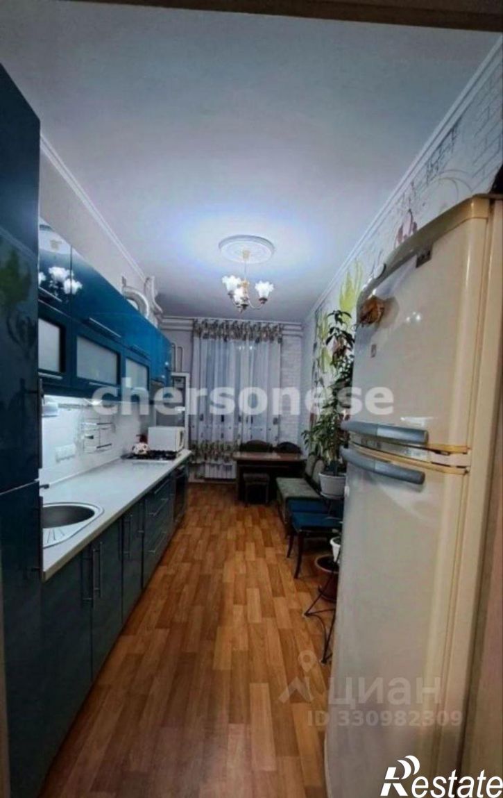 2-комн квартира пр-кт Героев Сталинграда, 63,  д. 63