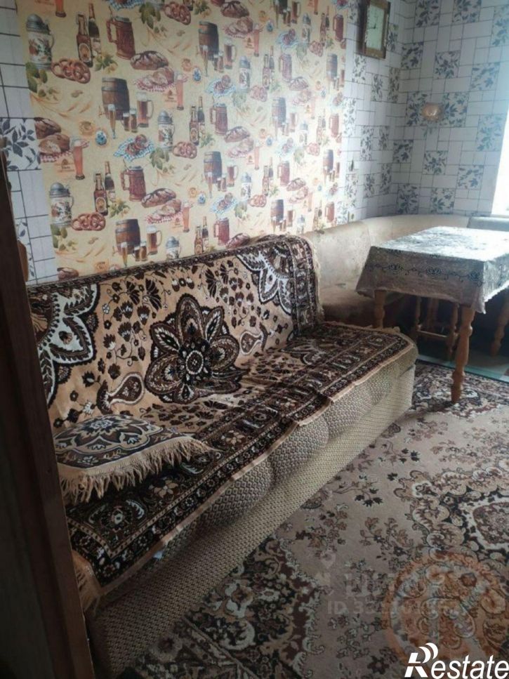 4-комн квартира улица Иванищева, 13,  д. 13