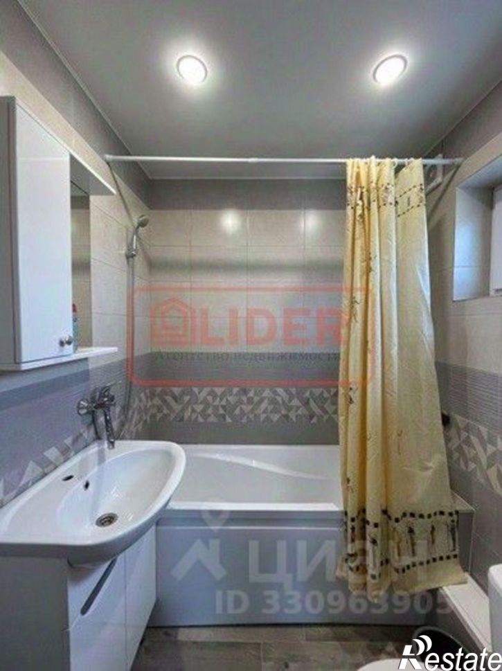 2-комн квартира Крым Респ, Севастополь, ТСН Биолог улица, 20
