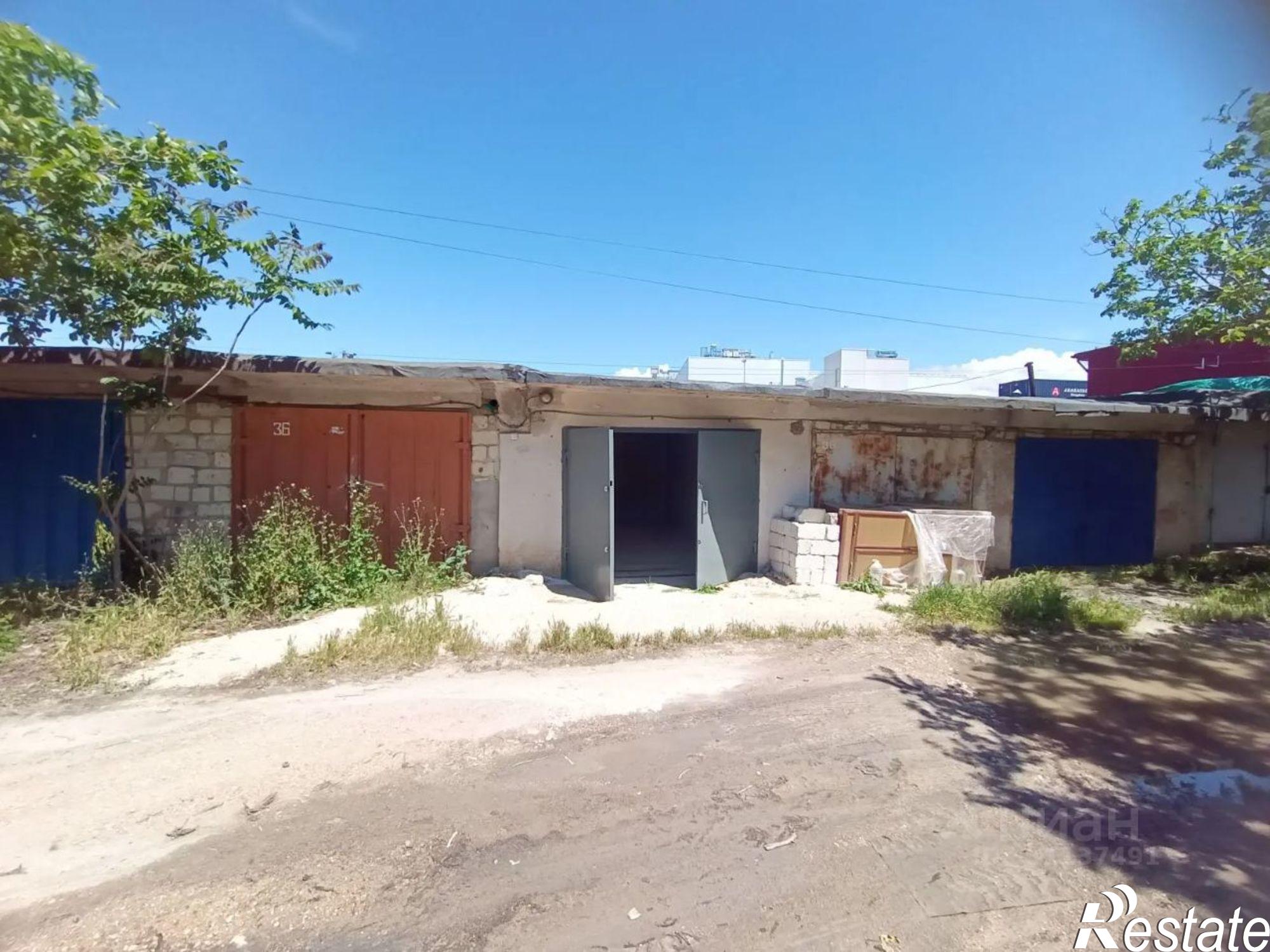Купить гараж, место в паркинге за 1 050 000 рублей на Индустриальная улица