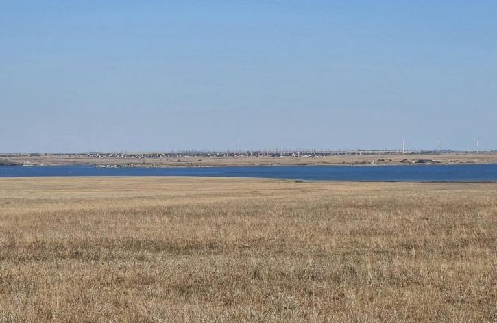 Земельный участок село Новоивановка