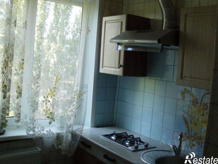 2-комн квартира Керчь, улица Горбульского, 3
