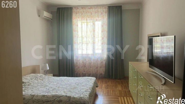 3-комн квартира Евпатория, улица Дёмышева, 106
