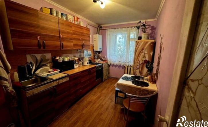 3-комн квартира Керчь, улица Сморжевского, 3
