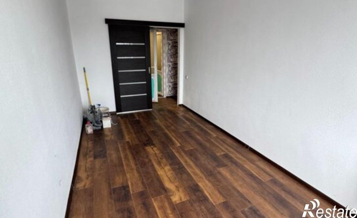 4-комн квартира Керчь, Парковая улица, 3
