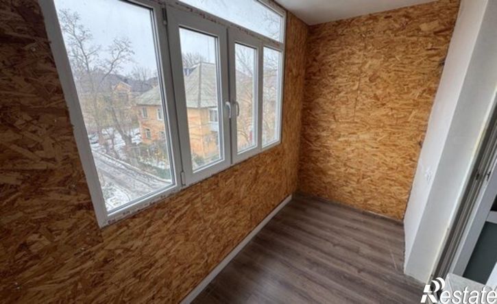 4-комн квартира Керчь, Парковая улица, 3