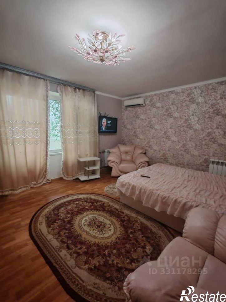1-комн квартира проспект Октябрьской Революции, 23 к1,  д. 23 к1