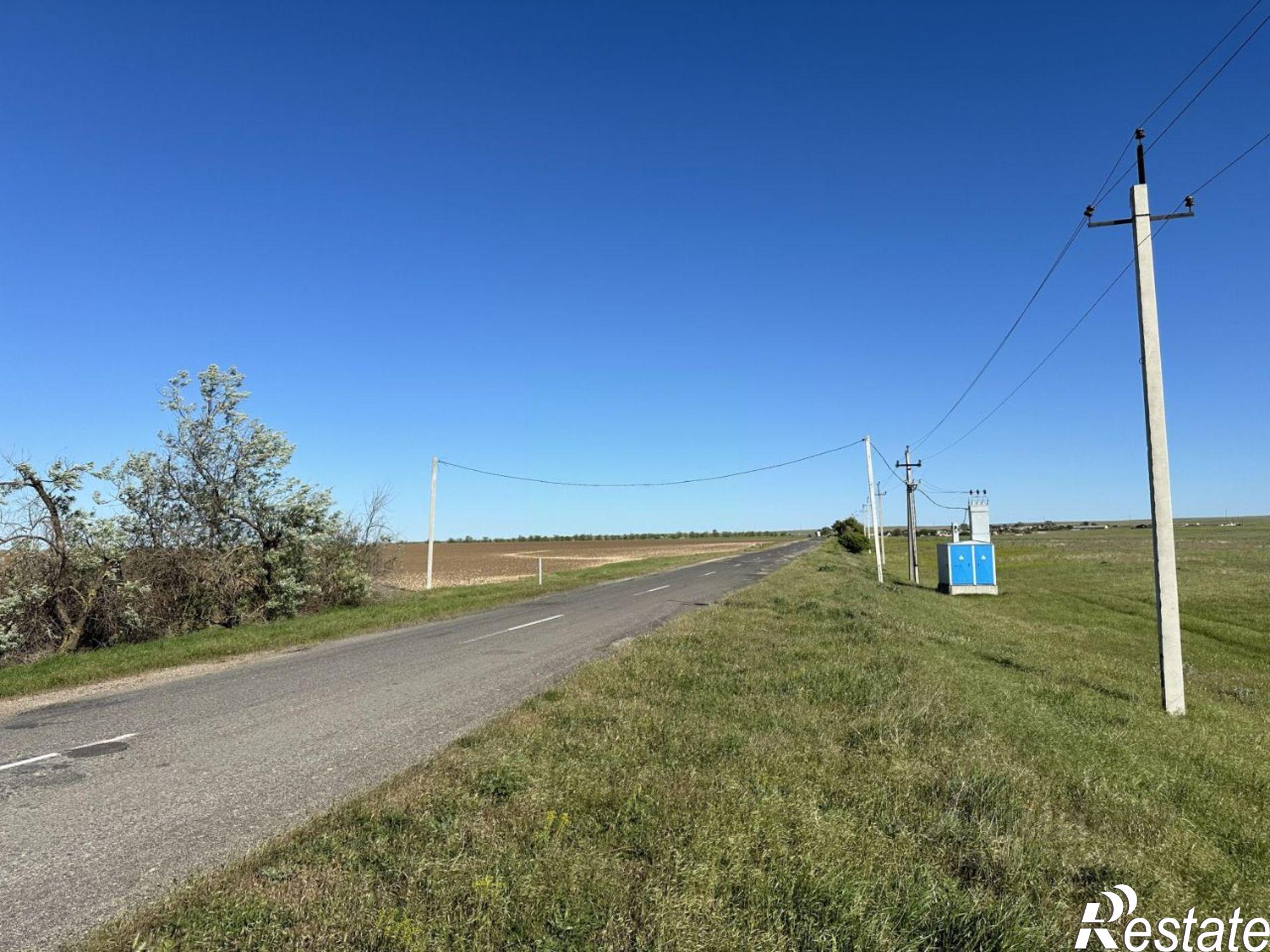 Купить землю, земельный участок за 36 000 000 рублей на Черноморский район