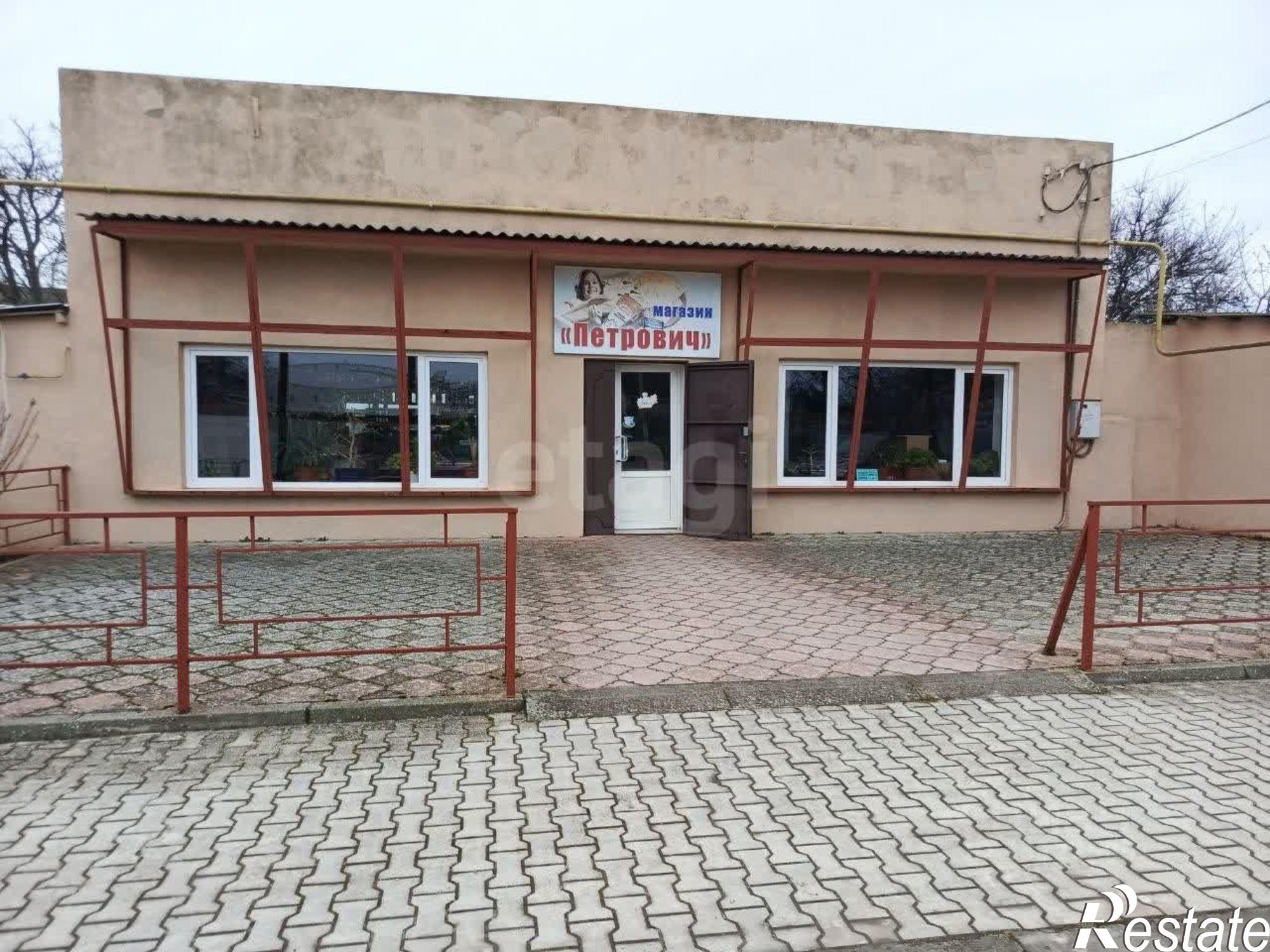 Купить торговое помещение за 10 445 900 рублей на ул Октябрьская, 22