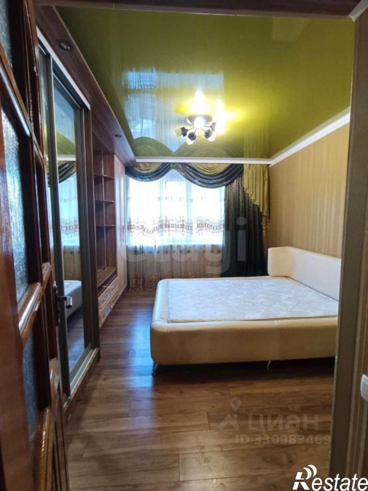 3-комн квартира кв-л Егудина, 42,  д. 42