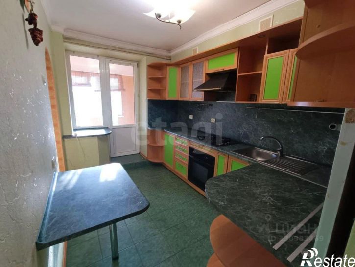 3-комн квартира кв-л Егудина, 42,  д. 42