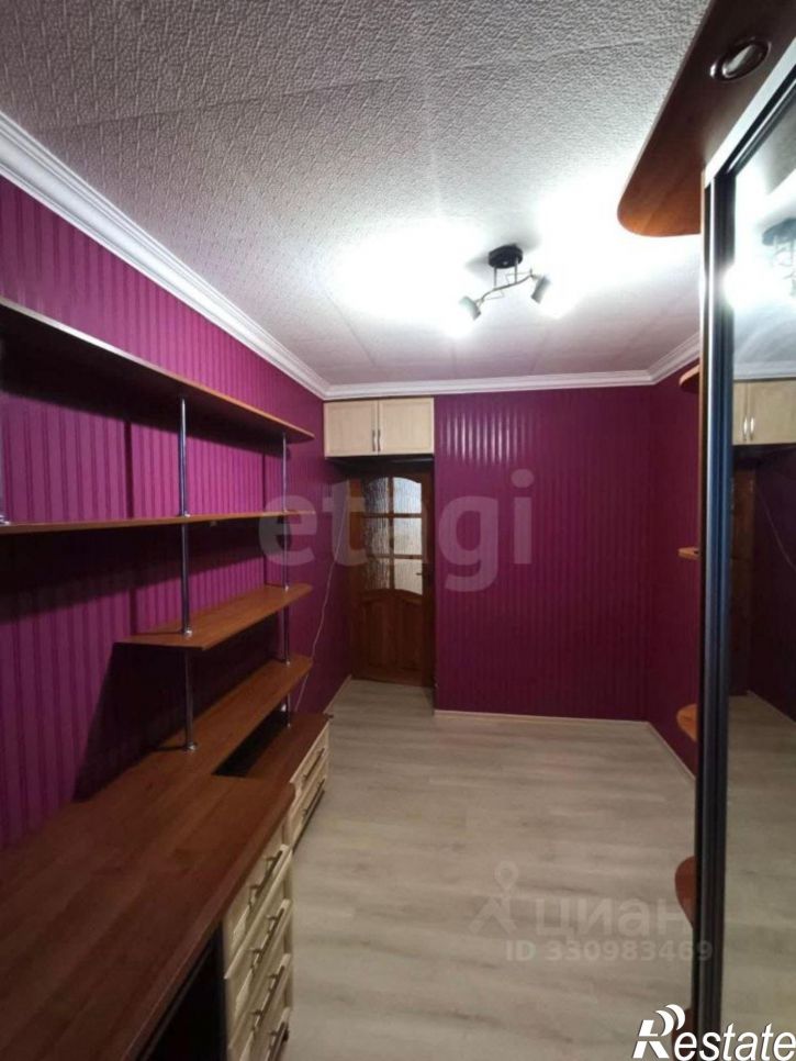 3-комн квартира кв-л Егудина, 42,  д. 42