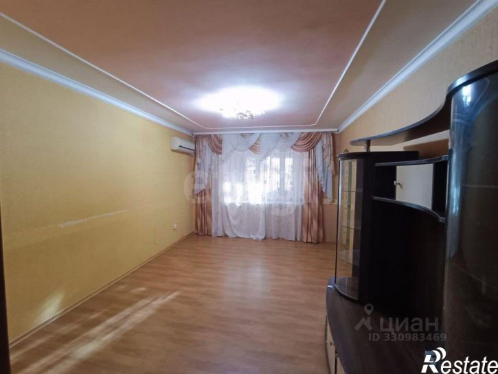 3-комн квартира кв-л Егудина, 42,  д. 42