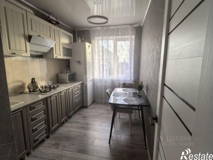 3-комн квартира улица Энгельса, 15,  д. 15