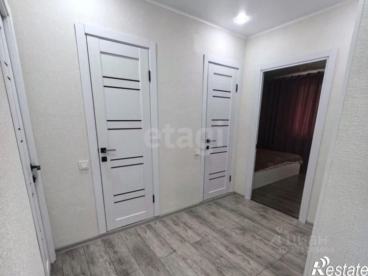 3-комн квартира улица Энгельса, 15,  д. 15