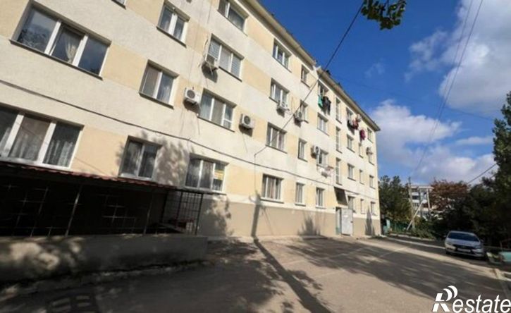 3-комн квартира Строительная улица, 8,  д. 8