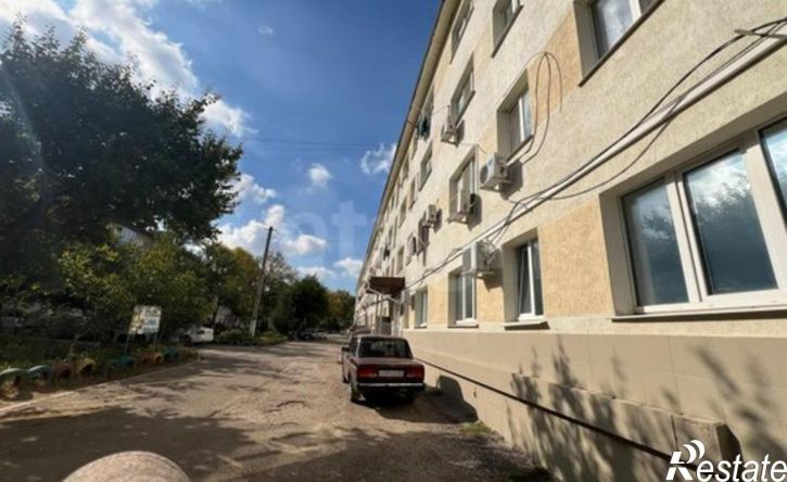 3-комн квартира Строительная улица, 8,  д. 8