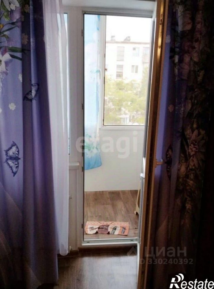 2-комн квартира проспект Героев Десантников, 10,  д. 10