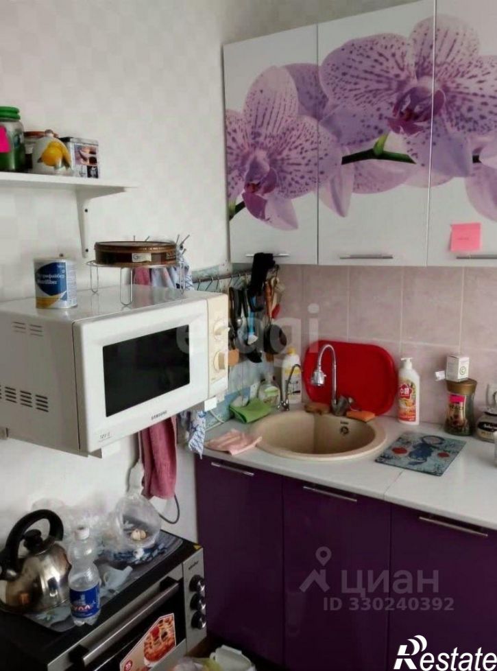 2-комн квартира проспект Героев Десантников, 10,  д. 10