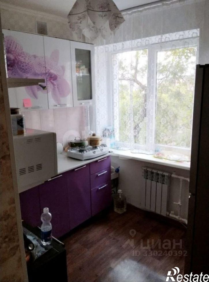 2-комн квартира проспект Героев Десантников, 10,  д. 10