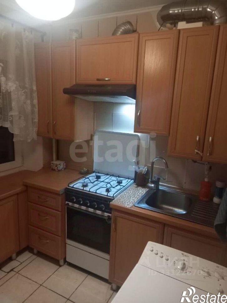 3-комн квартира Таврическая улица, 2,  д. 2