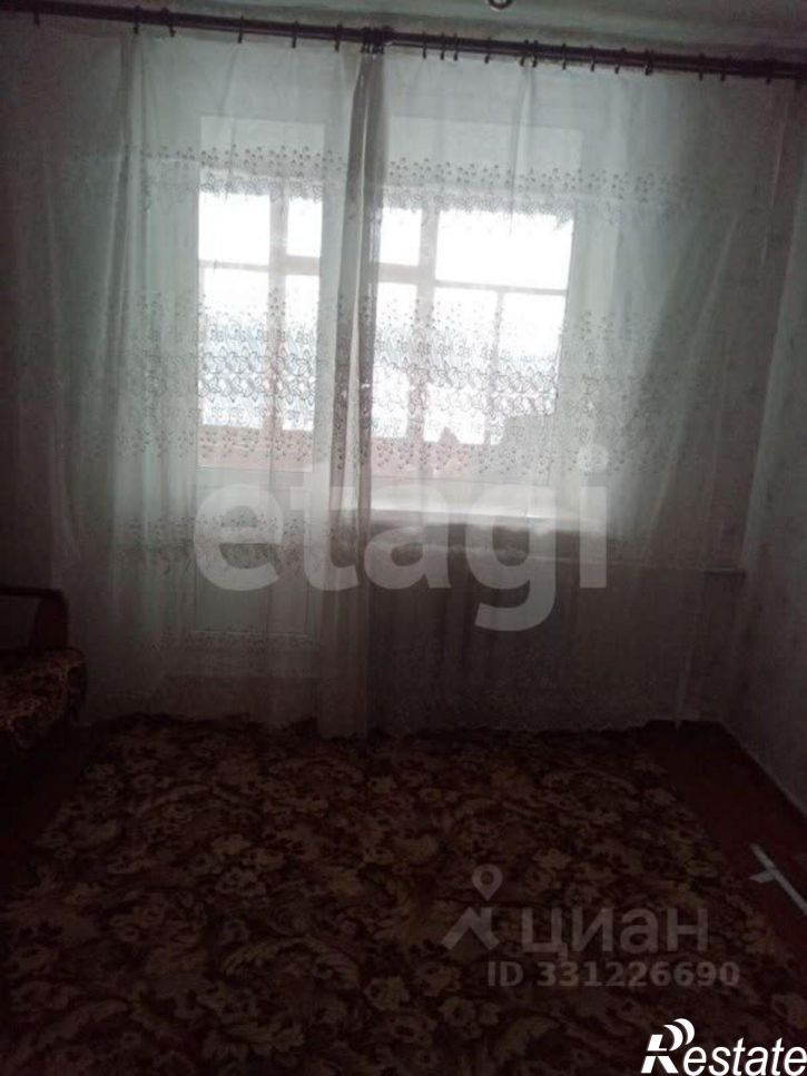 3-комн квартира ул Таврическая, 11,  д. 11