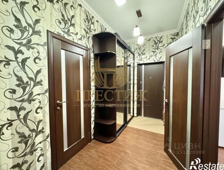 2-комн квартира улица Туристская, 8В,  д. 8В