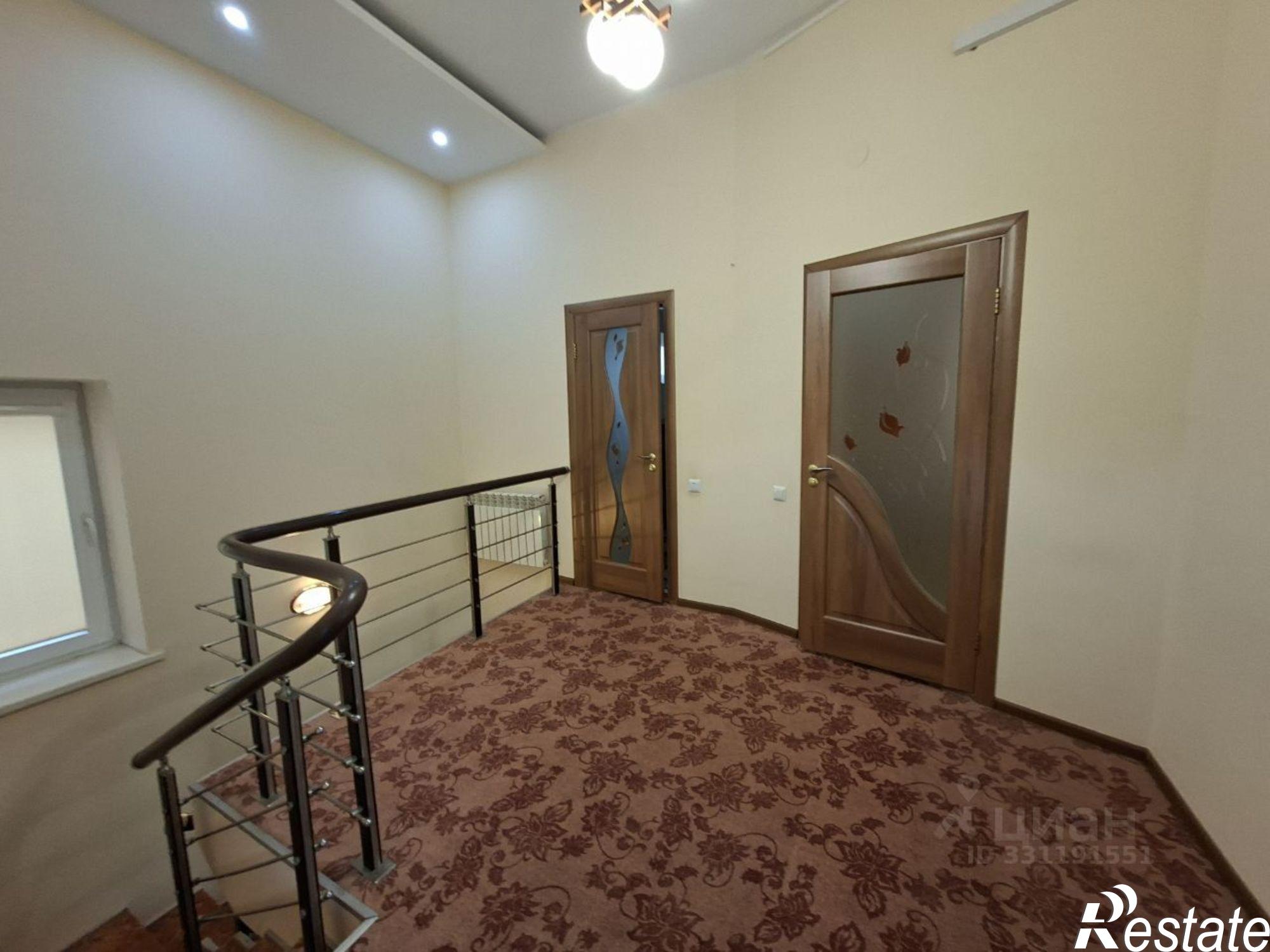 Сдать дачу, дом, коттедж за 85 000 рублей на ул Коралловая, 83