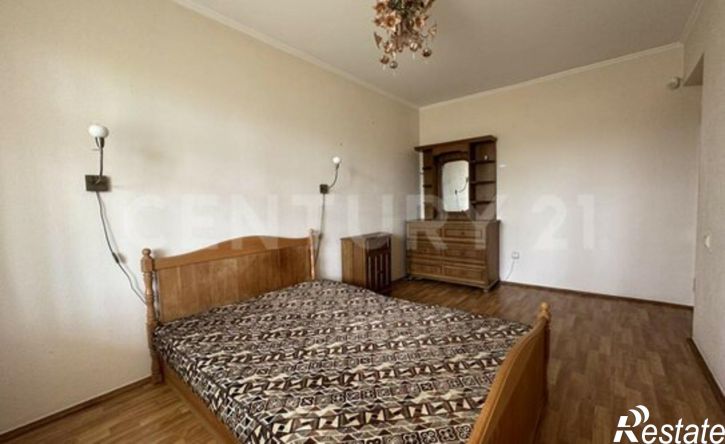 2-комн квартира улица Генерала Лебедя, 20,  д. 20