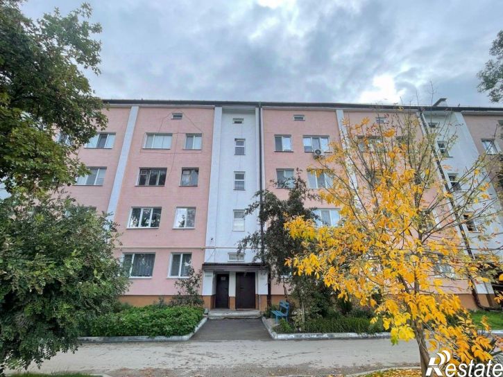 3-комн квартира Спортивная улица, 17,  д. 17