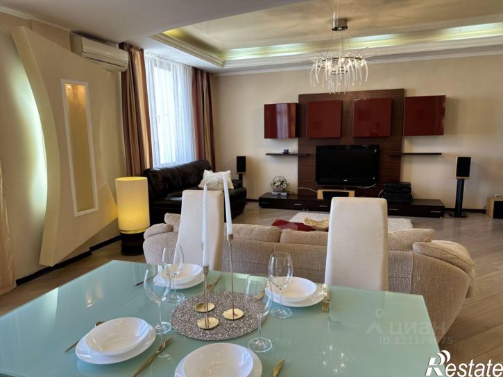 3-комн квартира ул Ефремова, 13Б,  д. 13Б