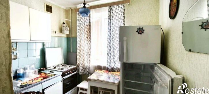 3-комн квартира ул Глухова, 5,  д. 5