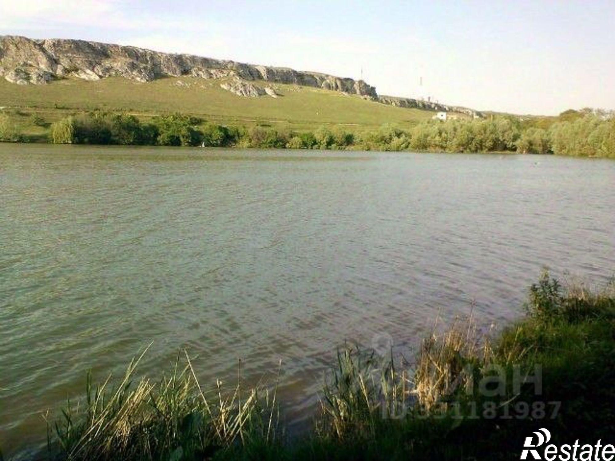 Купить землю, земельный участок за 10 000 000 рублей на ул Школьная, 5а
